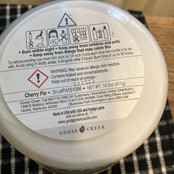 NEW Goose Creek Baked Cherry Pie GATHER 3-Wick Farmhouse Candle - Picture 2 of 3